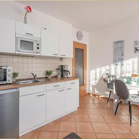 Nur 100 M Zum Meerweh Апартаменты