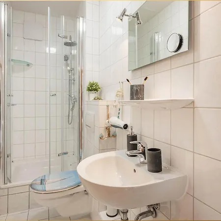 Nur 100 M Zum Meerweh Цемпин