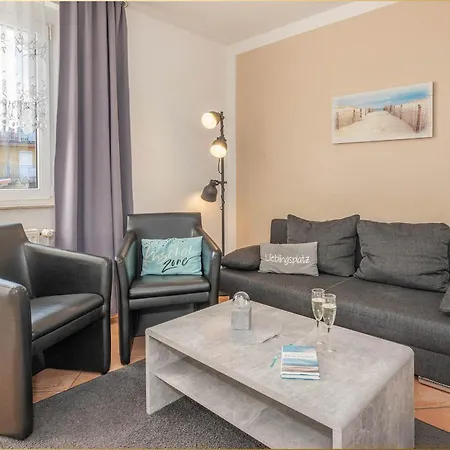 Nur 100 M Zum Meerweh Апартаменты *